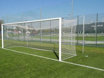Сітка на футбольні ворота 7,5х2,5х2х2 м., "PoldanNet" Польща (шнур 4,5 White)/шт.