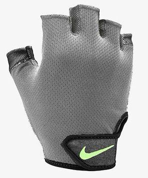 Перчатки для тренинга Nike M ESSENTIAL FG серый, черный Муж M