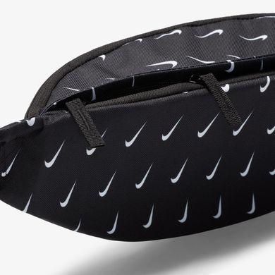 Сумка на пояс Nike NK HERITAGE WAISTPACK чорний, білий Уні 41х10х15см